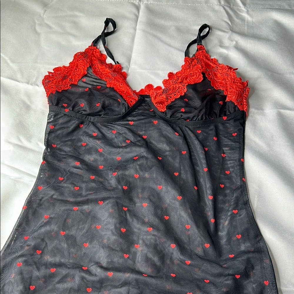 Black and Red Lace Trimmed Nightgown